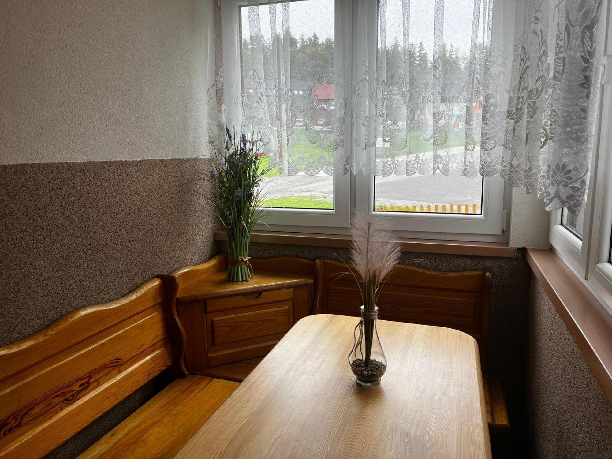 Pokoje Goscinne U Anieli Szczyrk Exterior foto